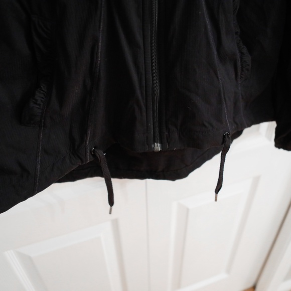 LULULEMON Jacket - Size 6 - Picture 5 of 6